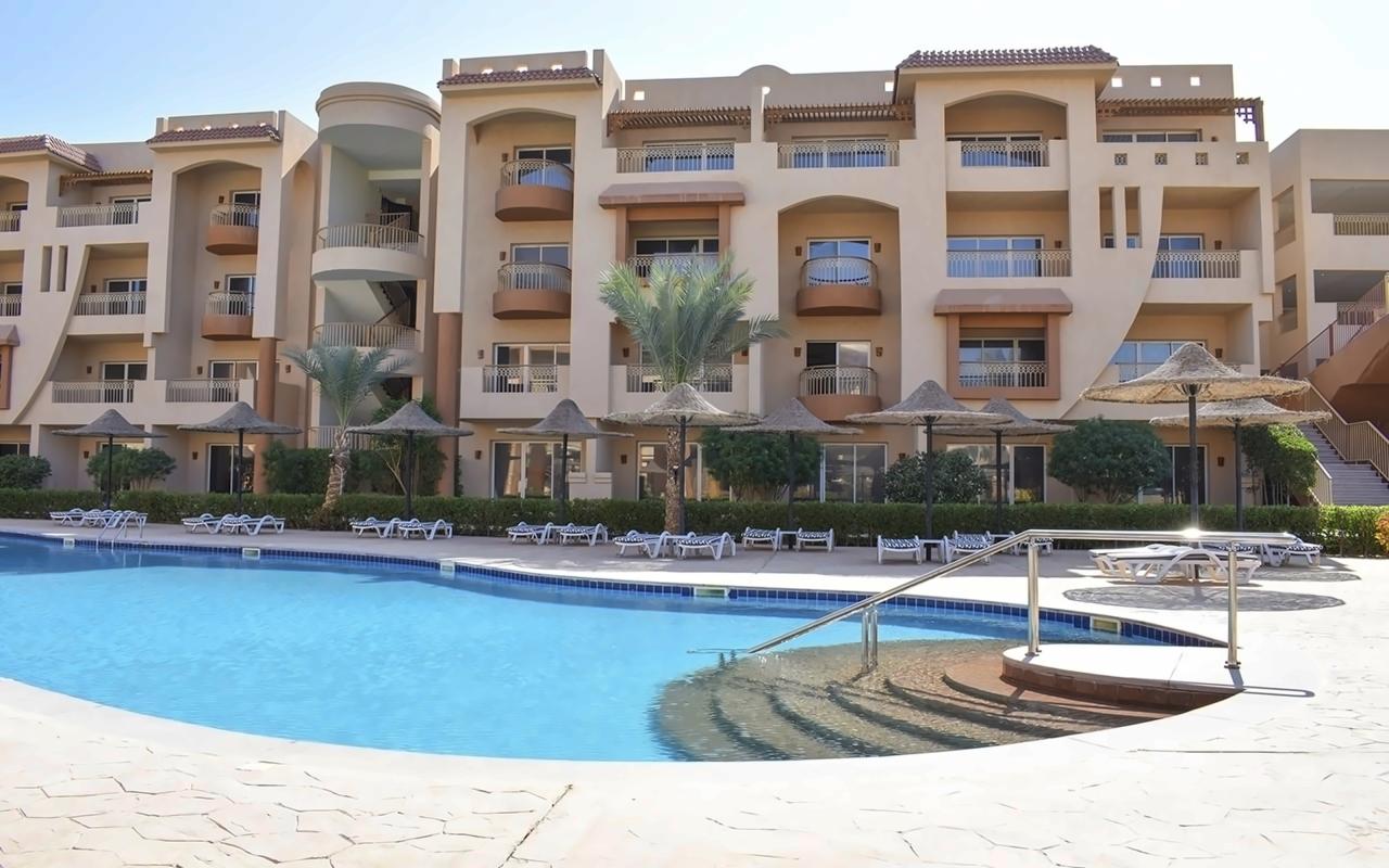 Parrotel Lagoon Resort