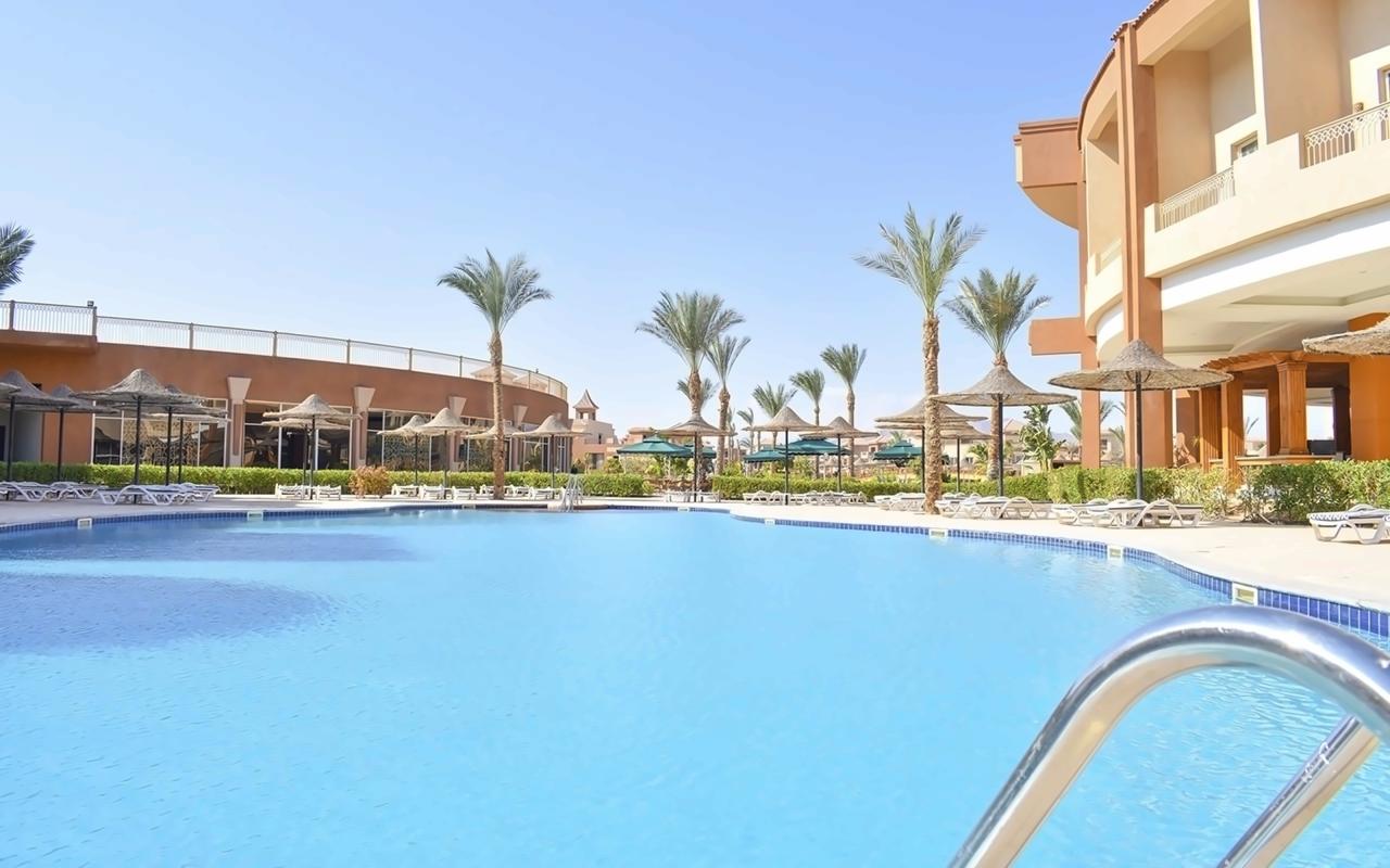 Parrotel Lagoon Resort