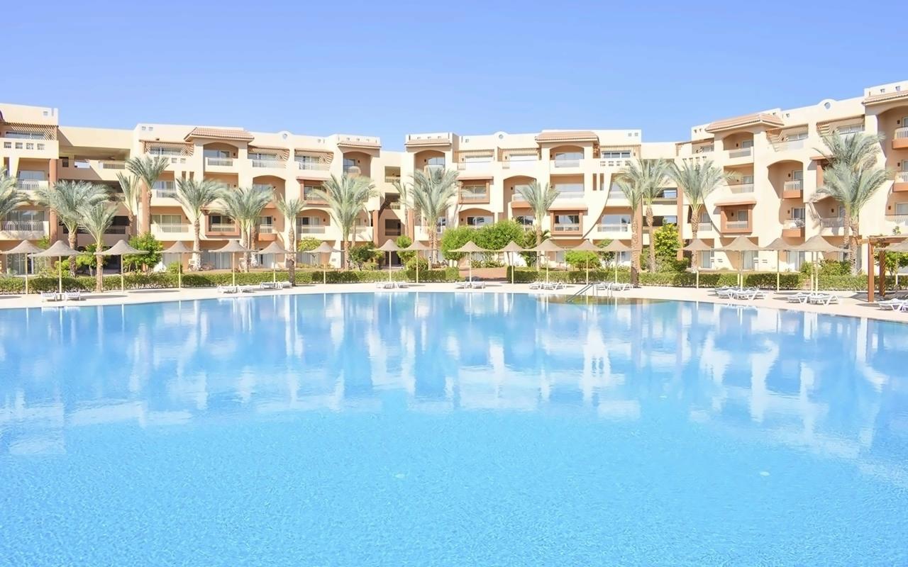 Parrotel Lagoon Resort