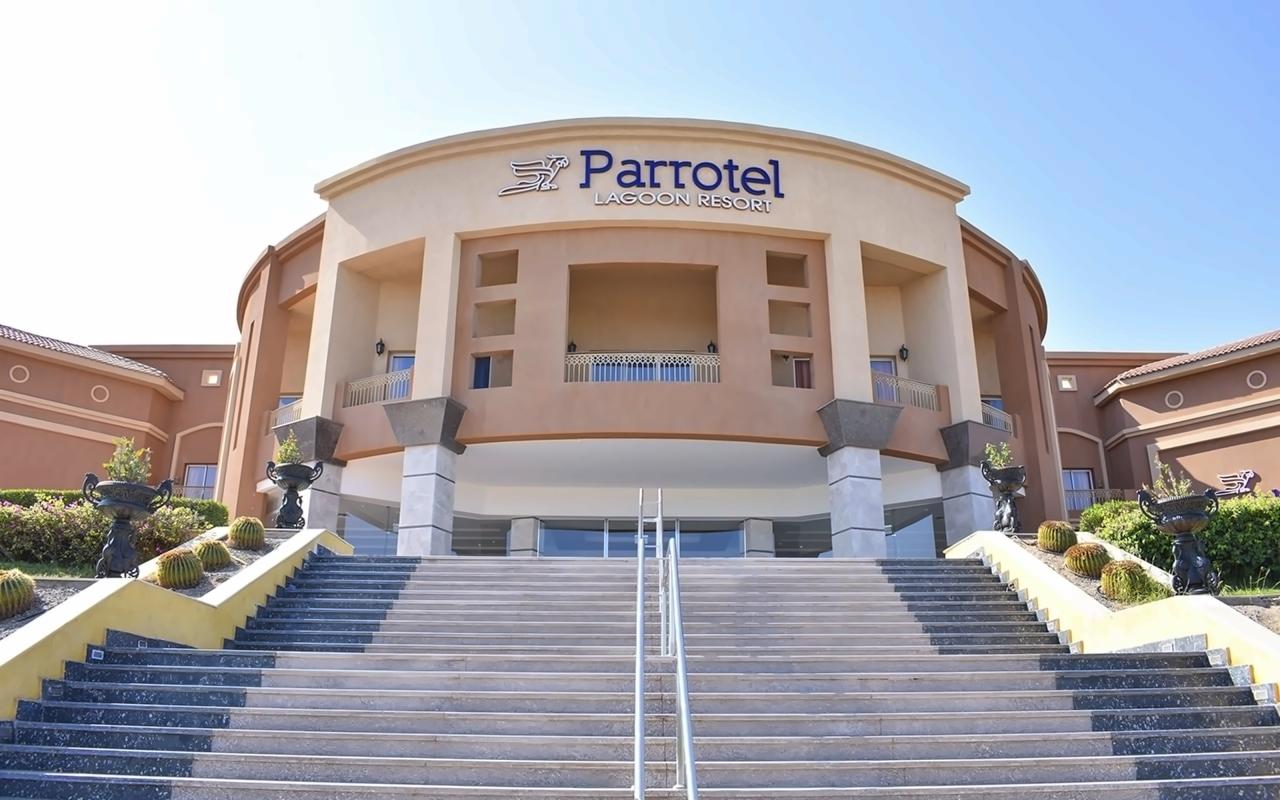 Parrotel Lagoon Resort