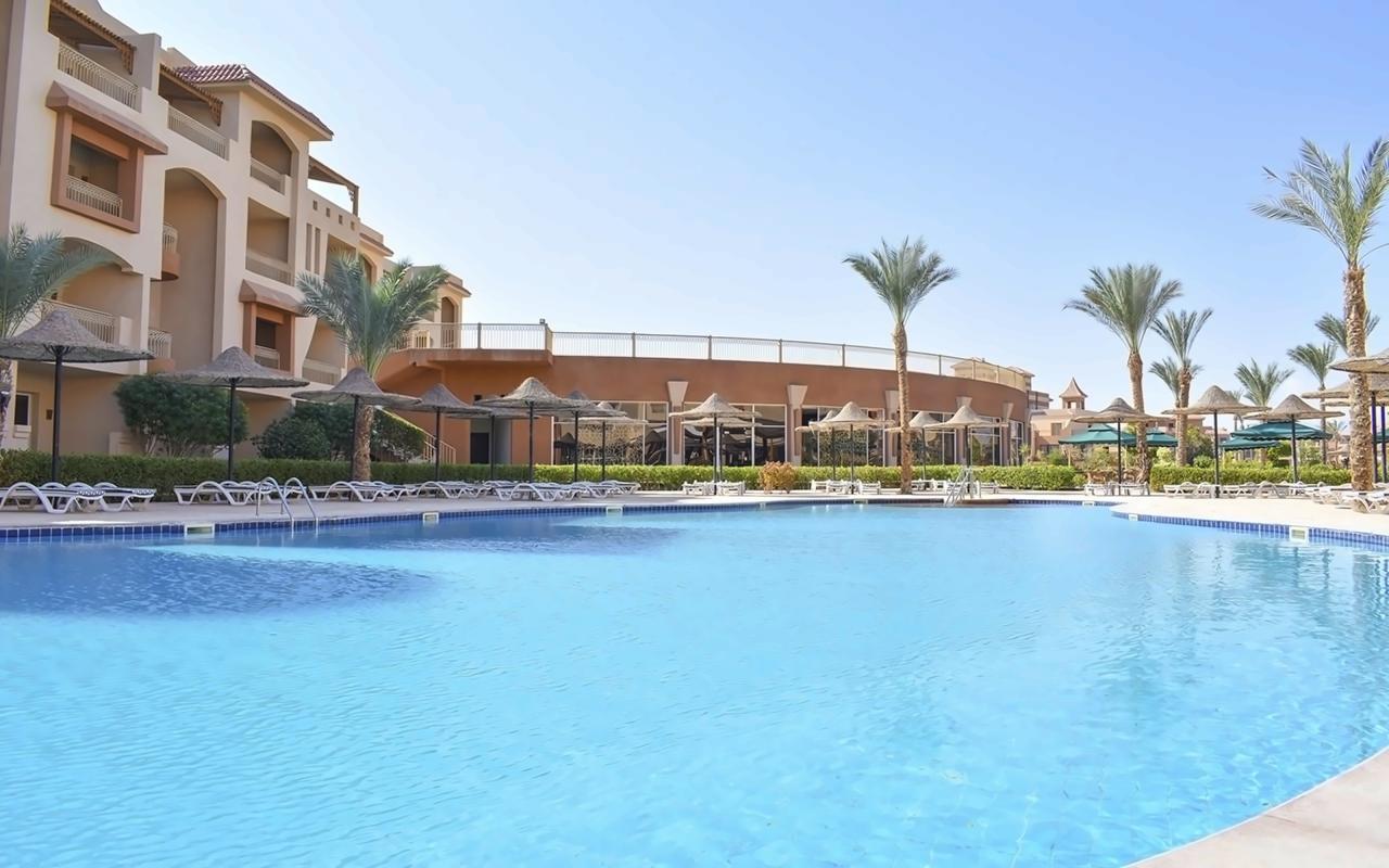 Parrotel Lagoon Resort