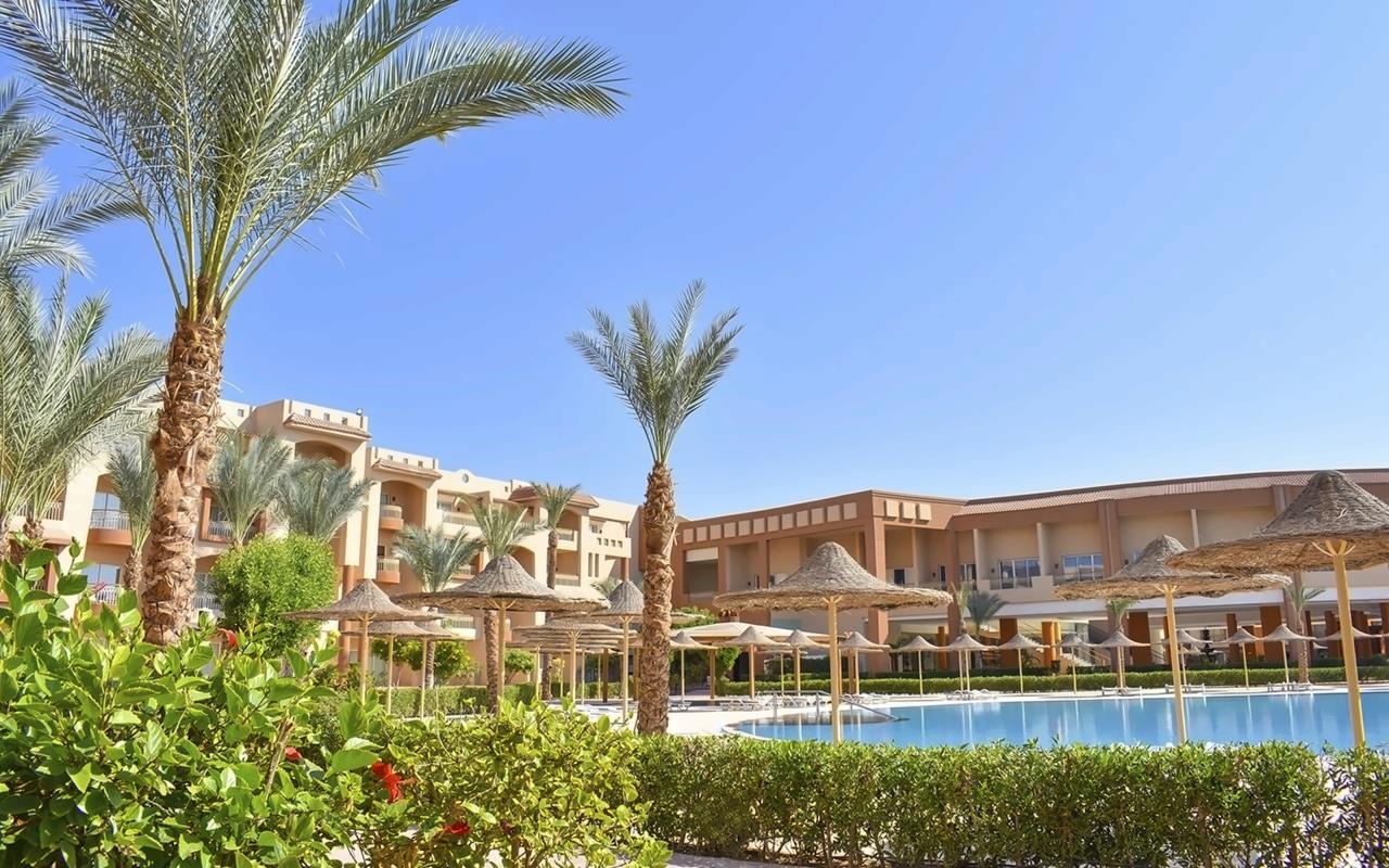 Parrotel Lagoon Resort