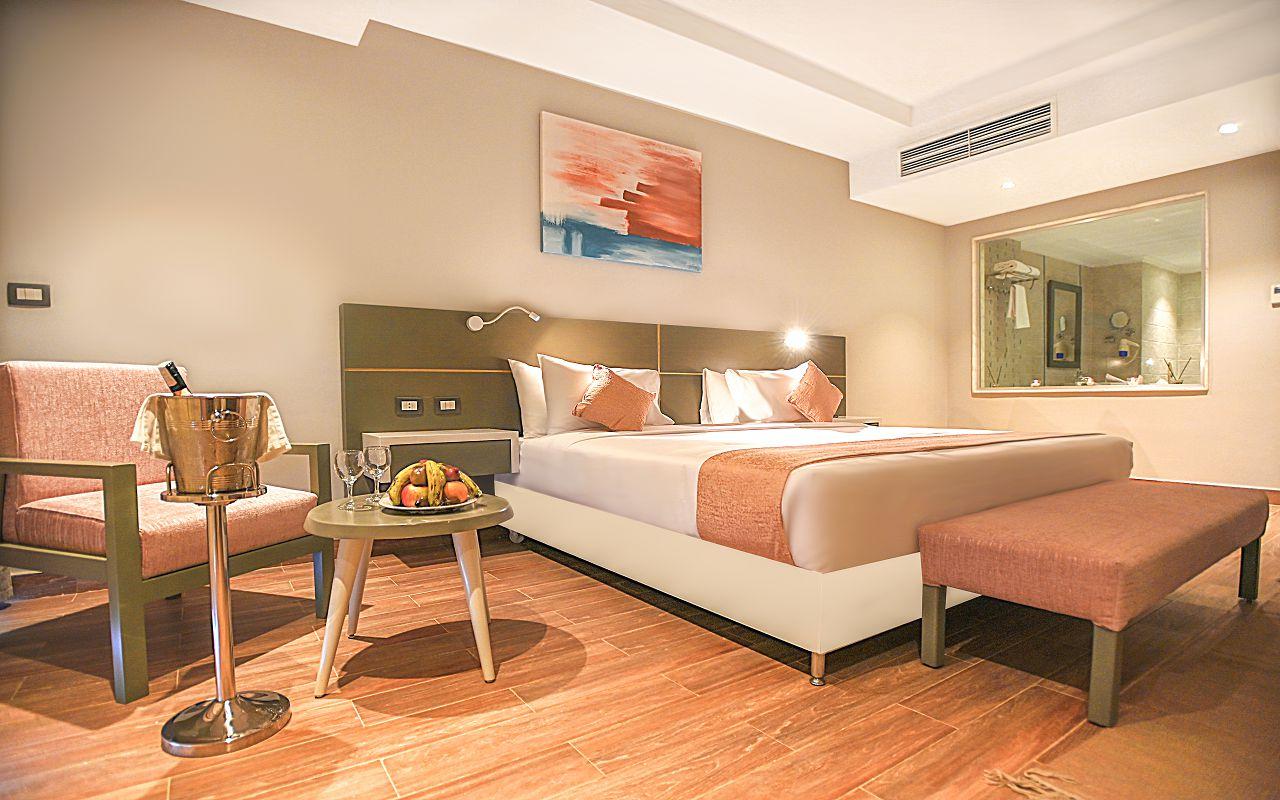 Premium Indoor Jacuzzi Room Sea View