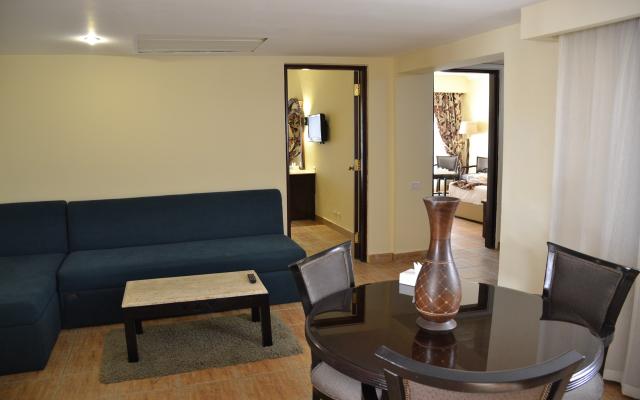 Family 2 Bedrooms 