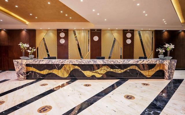 Rixos Premium Magawish Suites & Villas