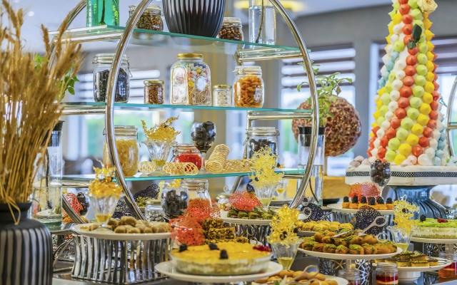 Rixos Premium Magawish Suites & Villas