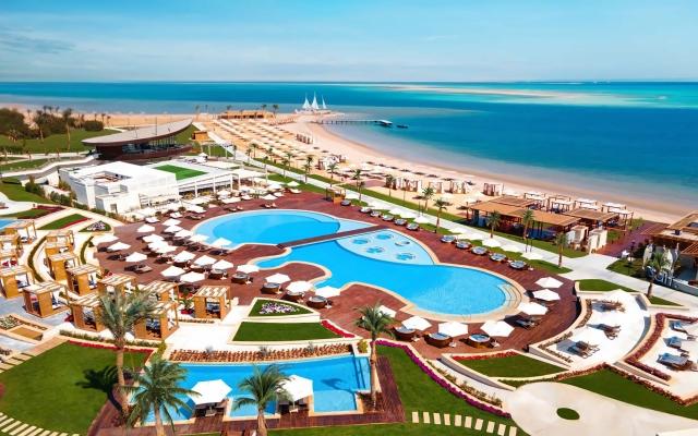Rixos Premium Magawish Suites & Villas