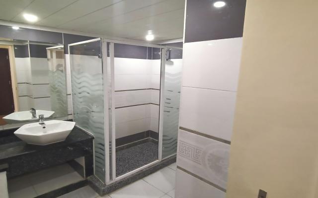Romance Suite