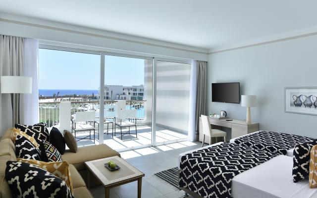 Deluxe Sea View
