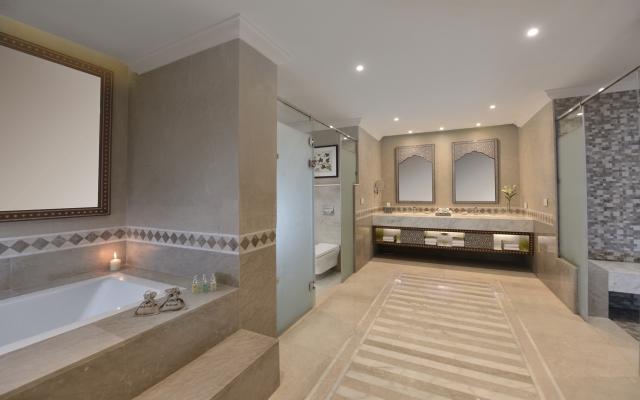 Royal Suite – Sea View with Privet Pool
