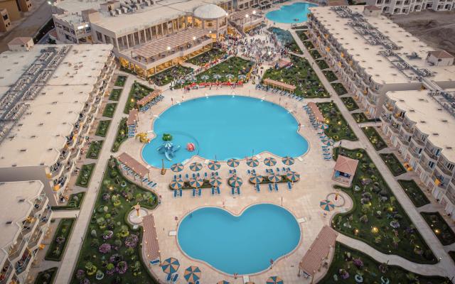 Hawaii Paradise Aqua Park Resort