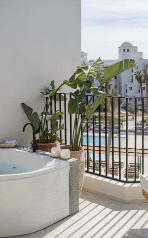 Penthouse Suite Pool View