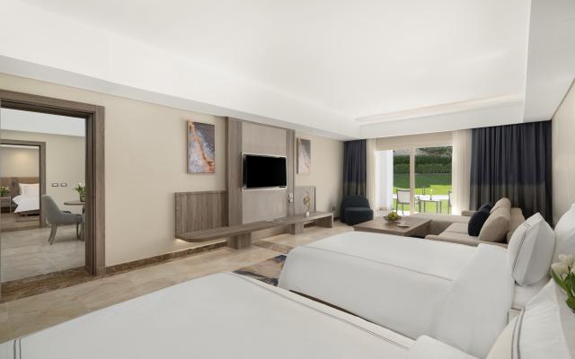 Deluxe Suite