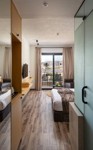 Creek Premium Room
