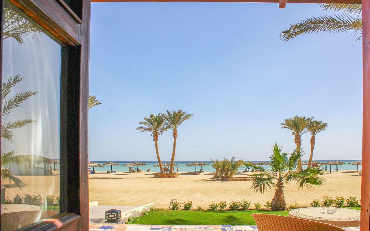 Protels Beach Club & Spa Resort