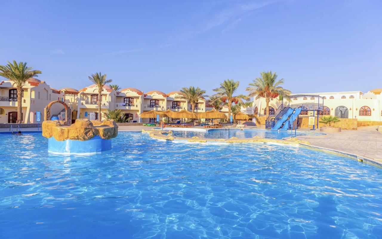 Protels Beach Club & Spa Resort