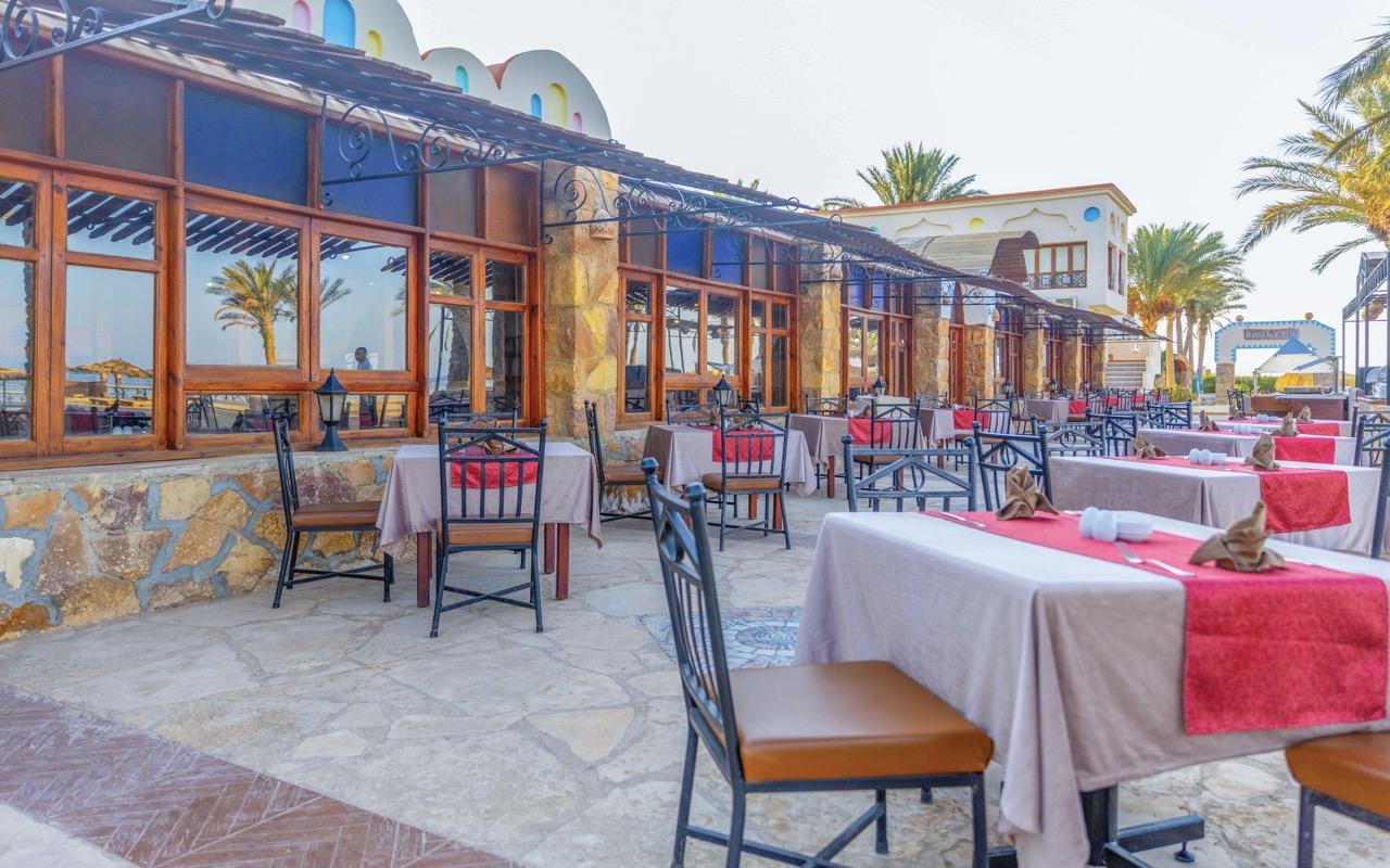 Protels Beach Club & Spa Resort