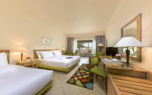 Ground Classic Room Sea & Pool View