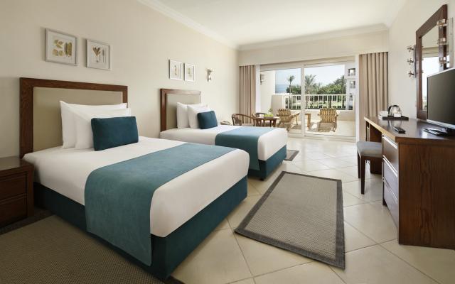 Superior Room Side Sea View