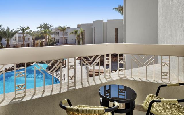 Premium Room Garden or Pool View