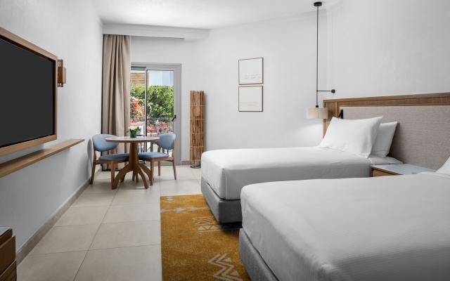 Premium Room Garden or Pool View