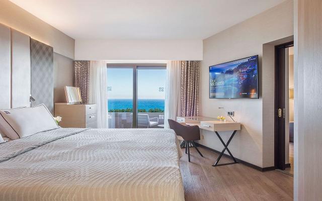 Junior Family Suite Sea View
