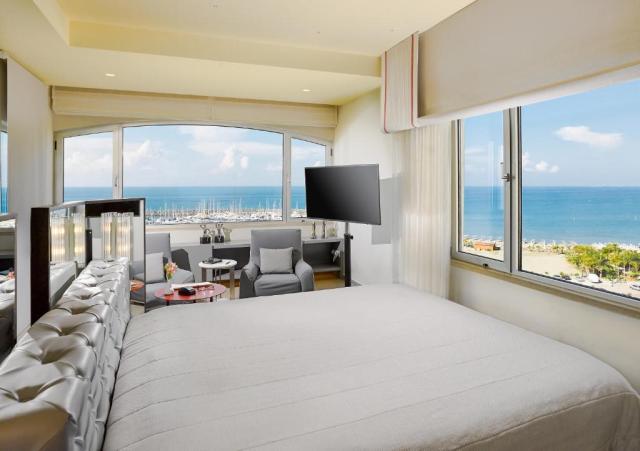 Presidential Suite Sea View