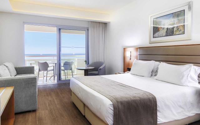 Twin Room Marina View