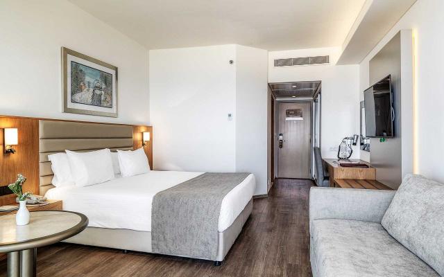 Twin Room Marina View