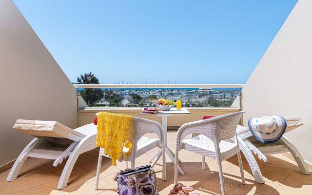 Executive Twin Room Marina View