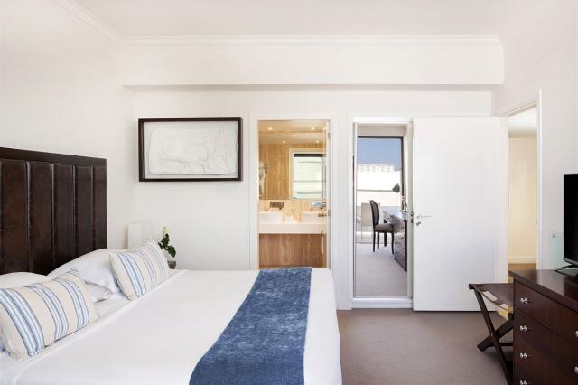  Deluxe Suite Sea View