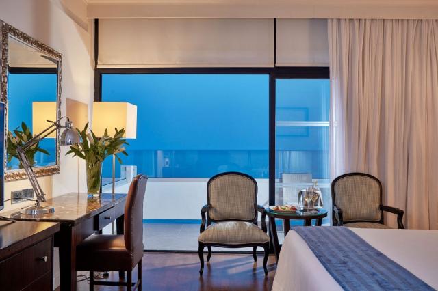 Twin Sea View