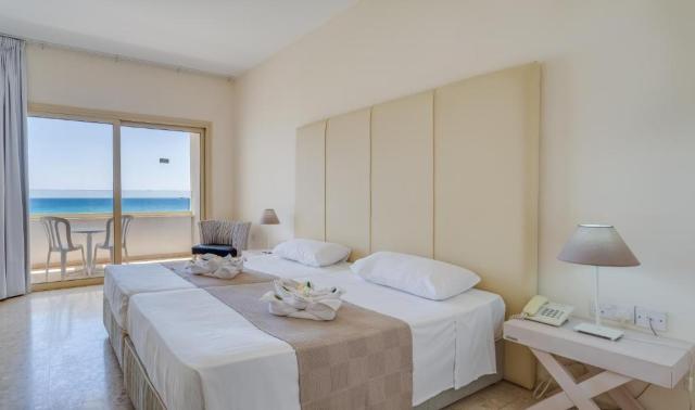 Twin Room Sea View