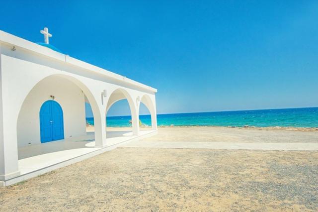 Tsokkos Paradise Village