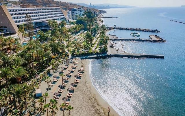 Amathus Beach