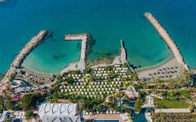 Amathus Beach