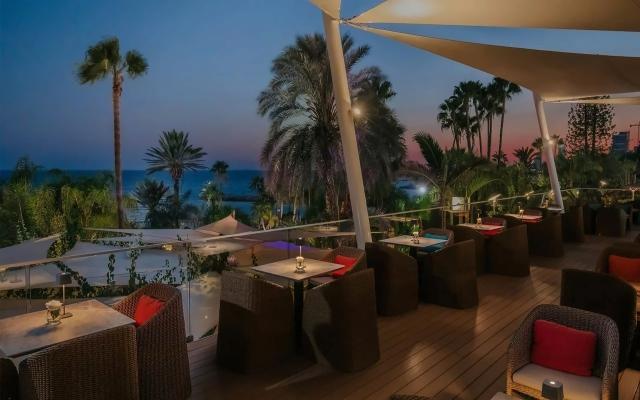 Amathus Beach