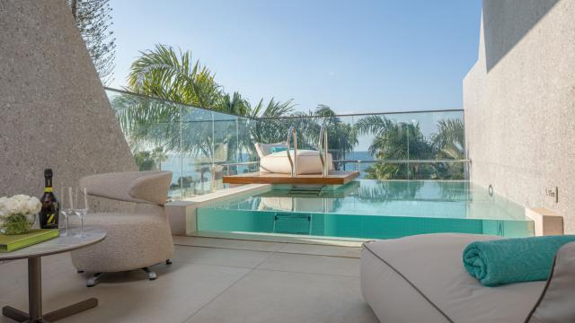 Junior Suite With Private Pool