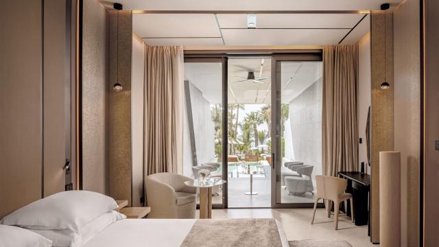 Junior Suite with Private Pool / Garden