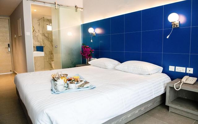 Twin Room Inland View
