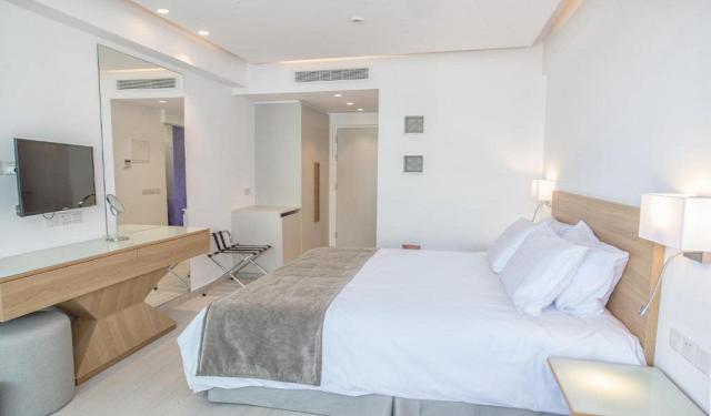 Superior Room Land View