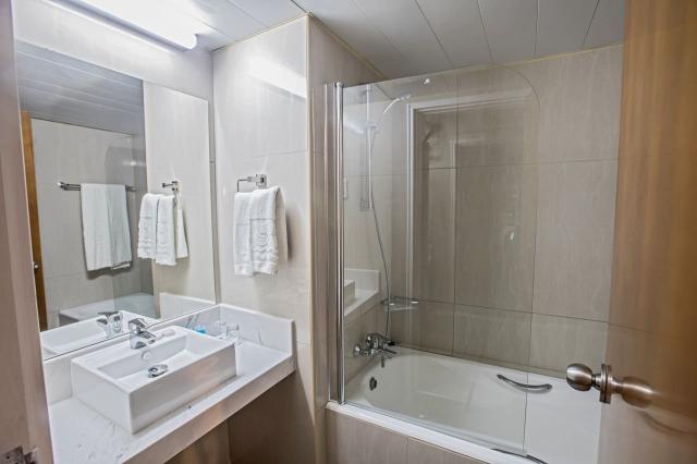 Twin Room Sea View