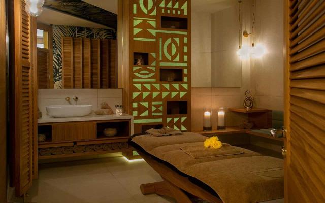Nissiblu Beach Resort