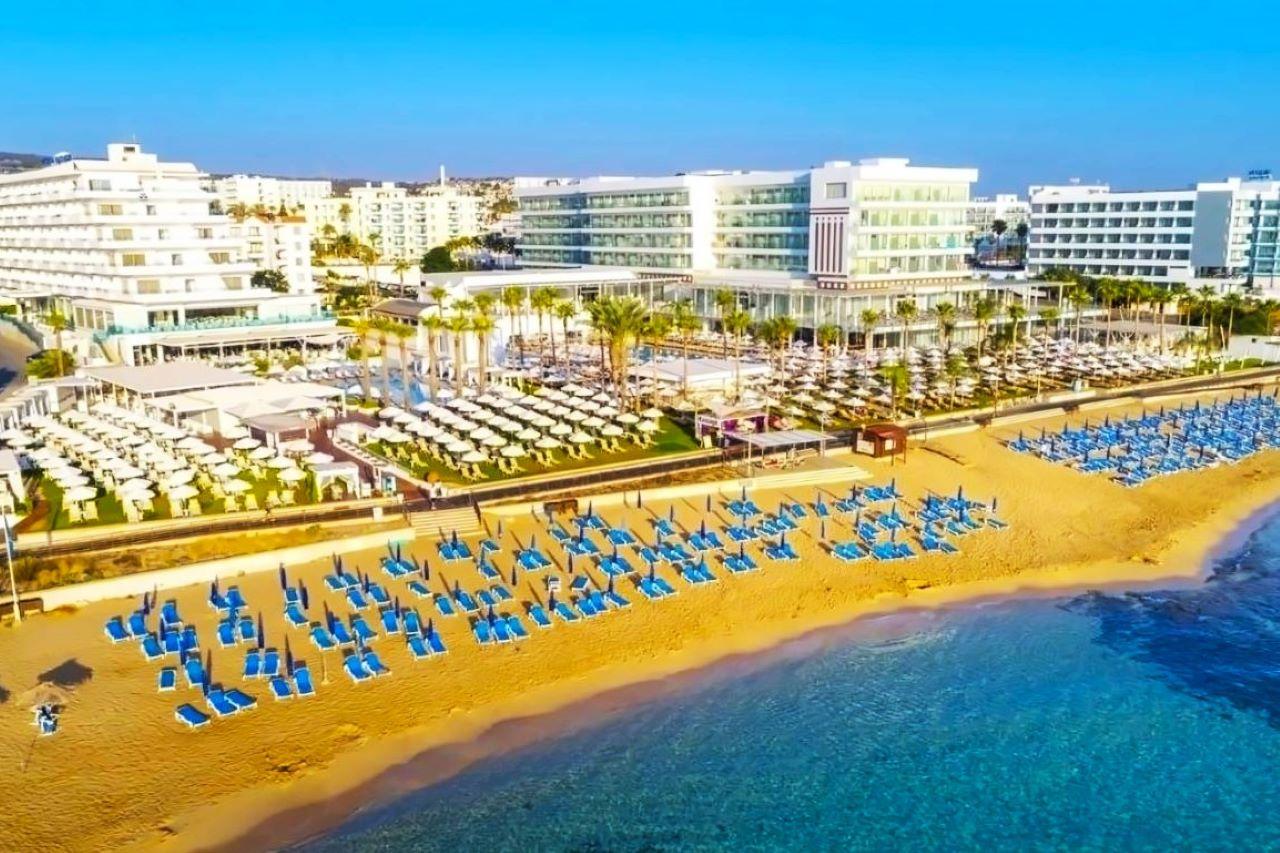Vrissiana Beach