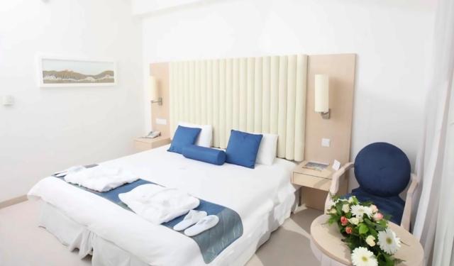Twin Room Inland View