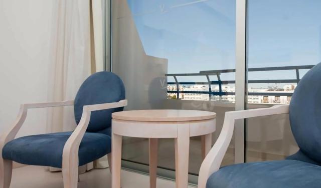 Twin Room Inland View
