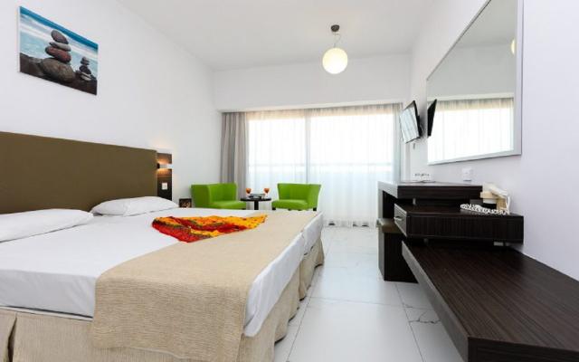  Superior Twin Room Sea View