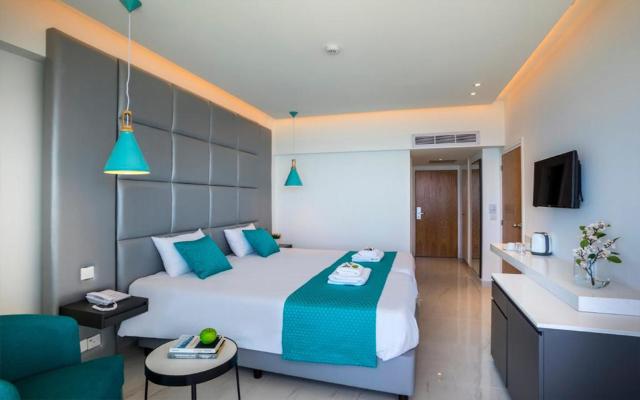 Twin Room Inland View