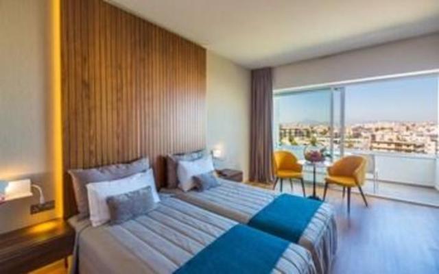 Twin Room Side Sea View