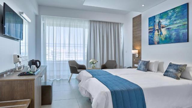 Double Room Inland View